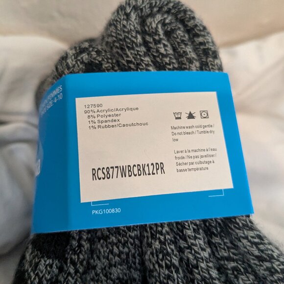 Bundle of Brand New Winter Socks - Picture 5 of 16